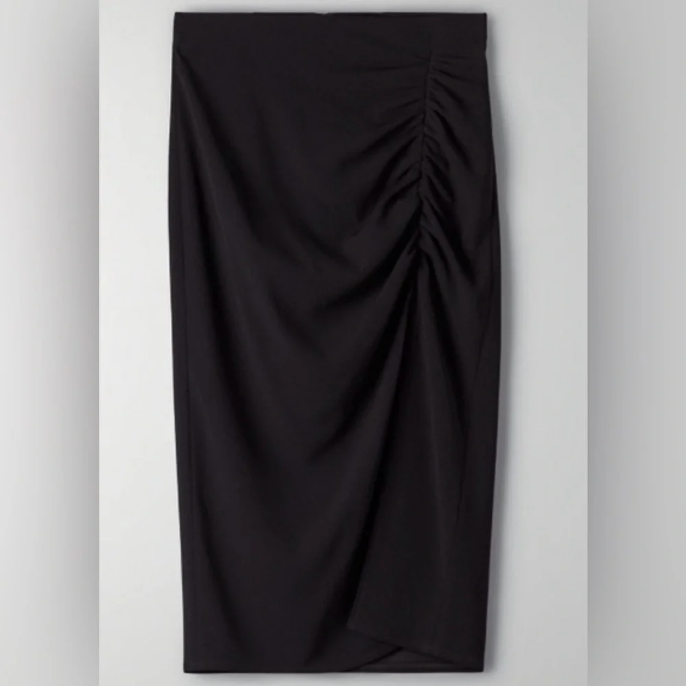 Aritzia Babaton Mayhew Skirt - NWT - Picture 3 of 7